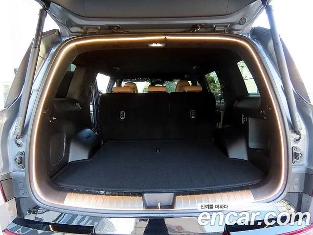 Hyundai Santa Fe MX5 — Фото автомобиля 12