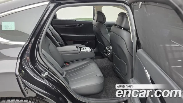 Genesis G80 RG3 — Фото автомобиля 12