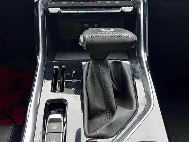 Wuling Asta — Фото автомобиля 16