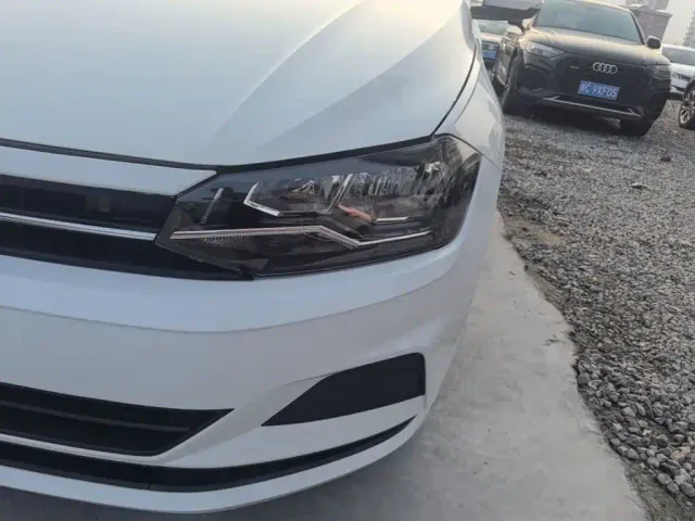 Volkswagen Polo — Фото автомобиля 23