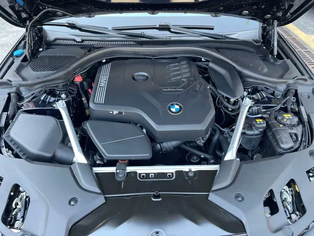 BMW 5 Series — Фото автомобиля 22