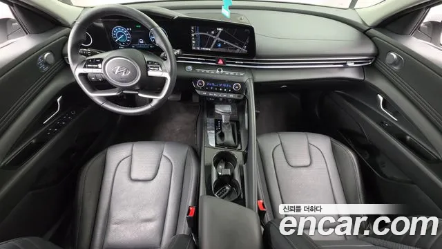 Hyundai Avante — Фото автомобиля 10