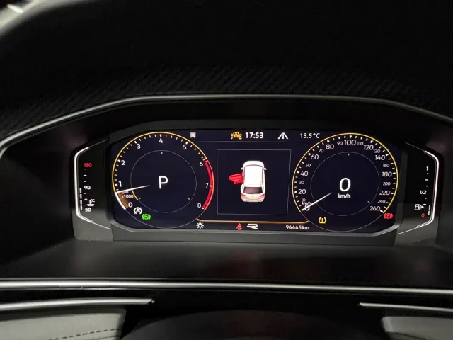 Volkswagen Tiguan L — Фото автомобиля 12