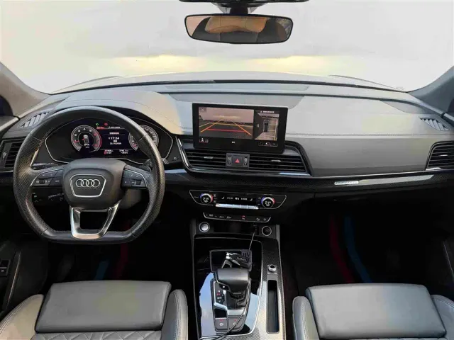 Audi Q5L Sportback — Фото автомобиля 6