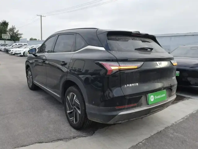 Wuling Starlight S — Фото автомобиля 4
