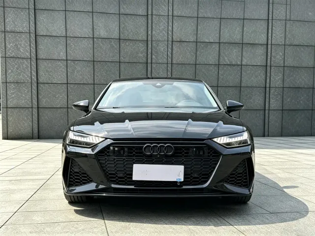 Audi Audi A7L 2022 45 TFSI quattro S-line Black Warrior Edition — Фото автомобиля 3