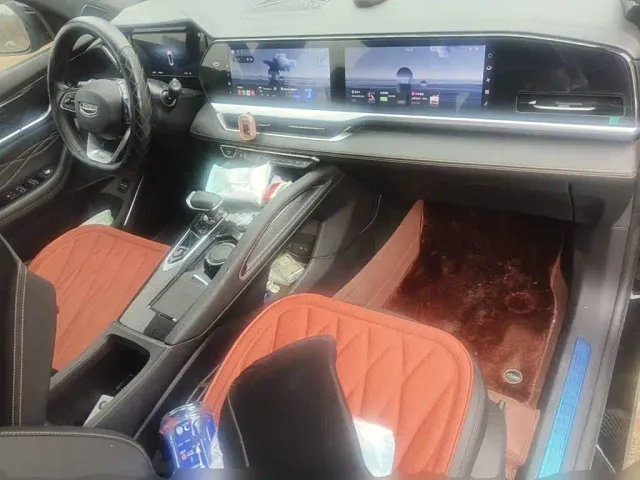 Geely Xingyue L — Фото автомобиля 12