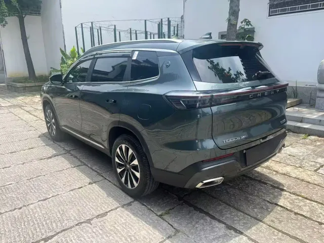 Chery Tiggo 8 PLUS — Фото автомобиля 5