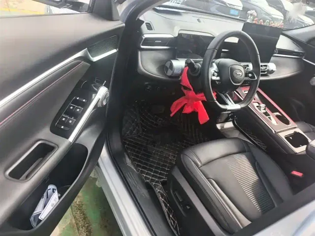 GAC Trumpchi Emkoo — Фото автомобиля 15
