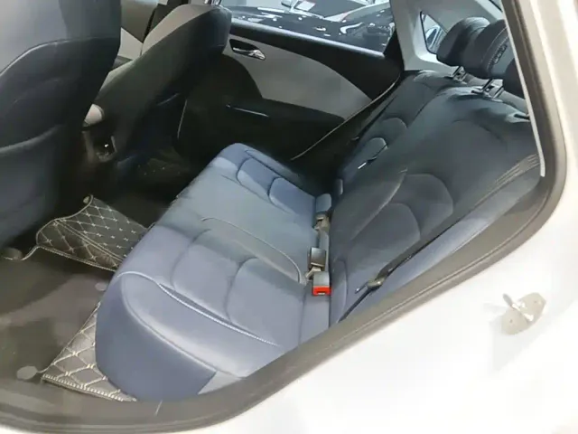 Chevrolet Monza — Фото автомобиля 16
