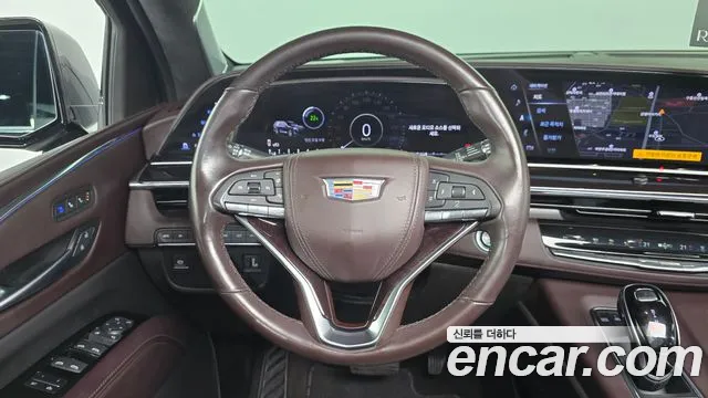 Cadillac Escalade 5th Gen — Фото автомобиля 13