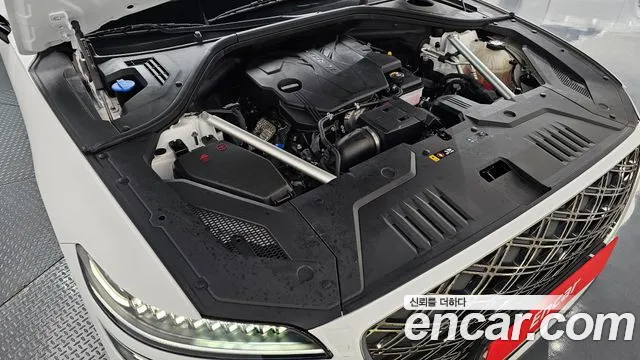 Genesis GV70 2.5T Бензин AWD — Фото автомобиля 6