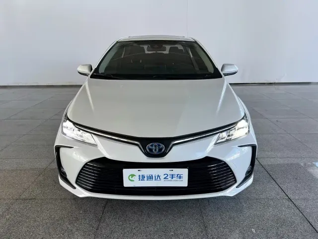 Toyota Corolla — Фото автомобиля 8