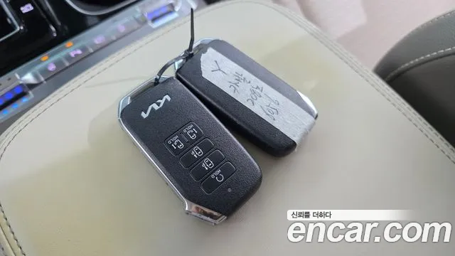 Kia Carnival 4th Gen — Фото автомобиля 23