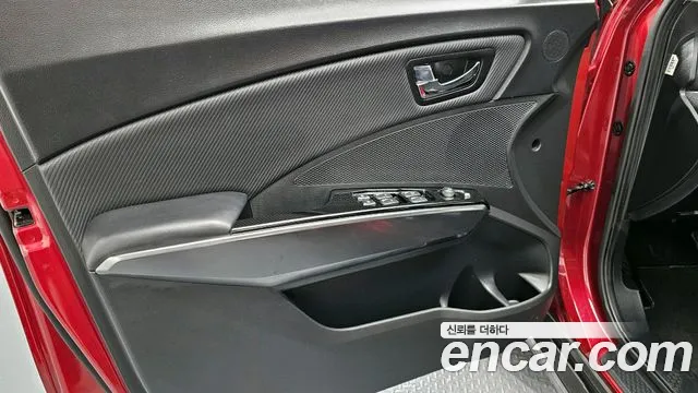 KG_Mobility_Ssangyong TIBOLI Very New Tivoli Бензин 1.5 2WD — Фото автомобиля 24