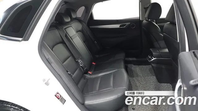 Hyundai Grandeur New — Фото автомобиля 18