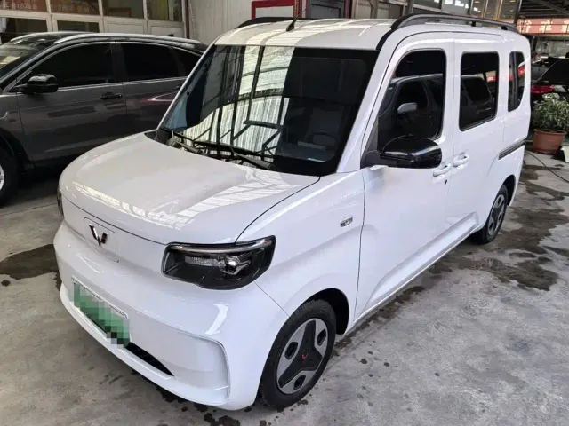 Фотография автомобиля — Wuling Zhiguang NEV