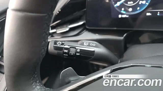 Kia Niro The All New Niro Signature — Фото автомобиля 17