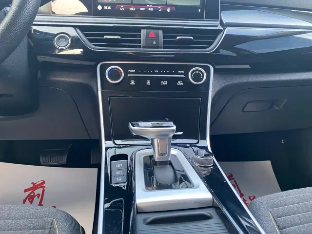 Kia Seltos — Фото автомобиля 5