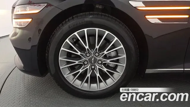 Genesis G80 RG3 — Фото автомобиля 5