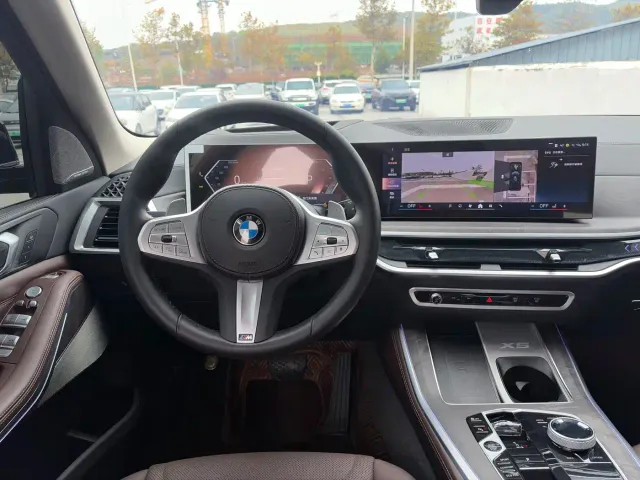BMW X5 — Фото автомобиля 7