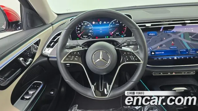 Mercedes-Benz E-Class W214 — Фото автомобиля 13