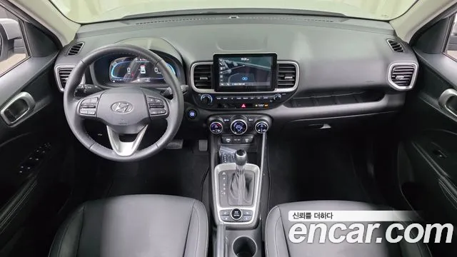 Hyundai Venue — Фото автомобиля 10