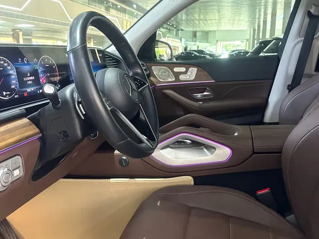 Mercedes-Benz GLE-Class — Фото автомобиля 4