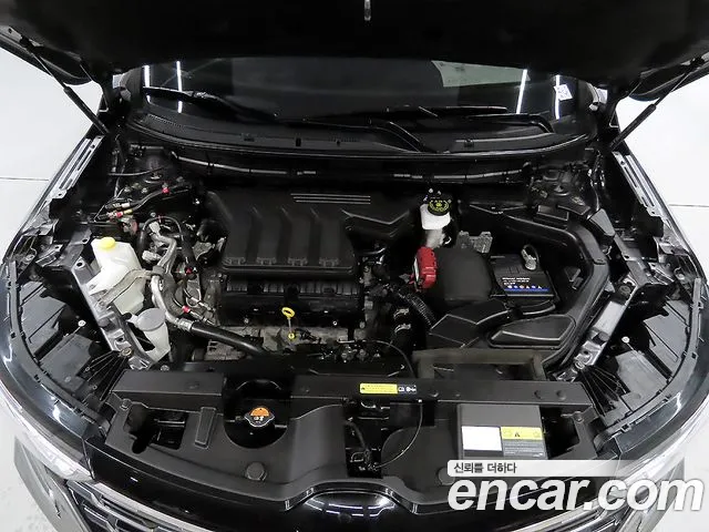 Renault-KoreaSamsung QM6 Новый QM6 Quest 2.0 LPe LE 2WD — Фото автомобиля 6
