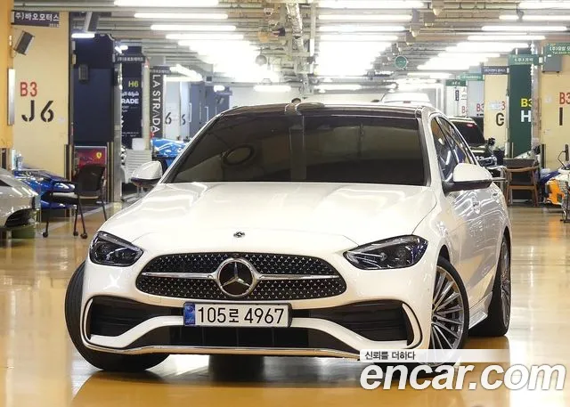 Mercedes-Benz C-Class — Фото автомобиля 3