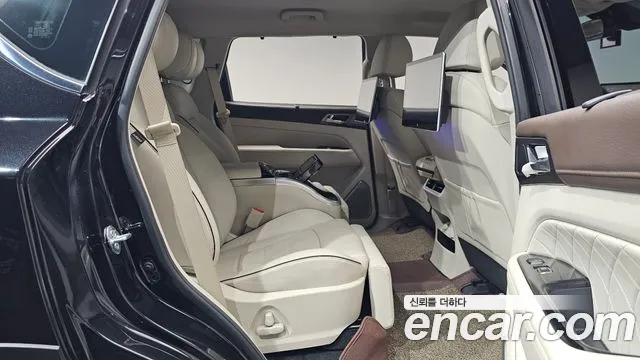 KG_Mobility_Ssangyong Rexton Rexton Arena Дизель 2.2 4WD — Фото автомобиля 11
