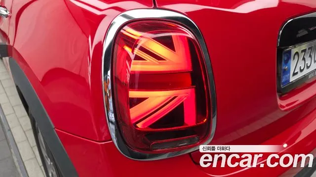 Mini Cooper Cooper 5 дверей Classic — Фото автомобиля 23