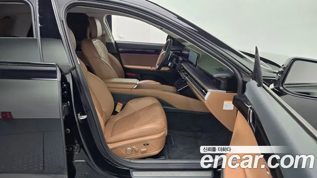 Hyundai Grandeur GN7 — Фото автомобиля 11