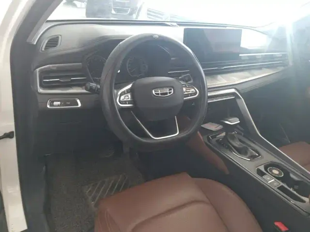 Geely Vision X6 — Фото автомобиля 12