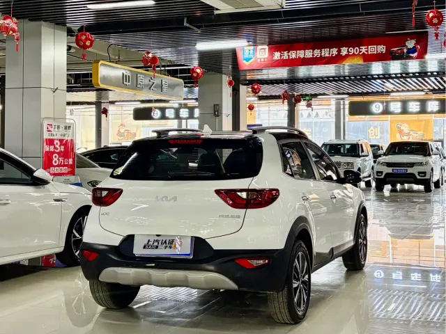 Kia KX1 — Фото автомобиля 8