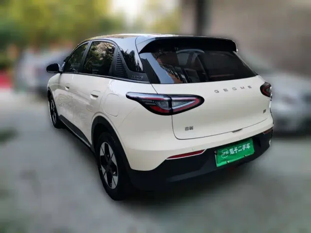Geely Starry Wish — Фото автомобиля 4