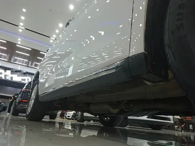 Haval M6 — Фото автомобиля 7
