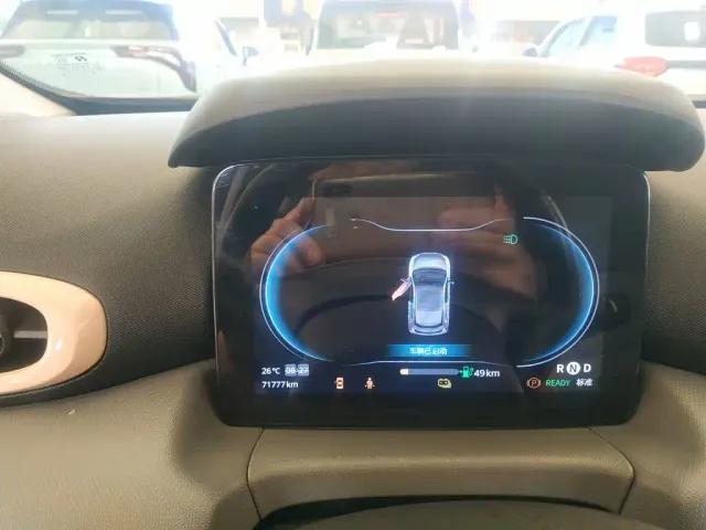 Leapmotor T03 — Фото автомобиля 11