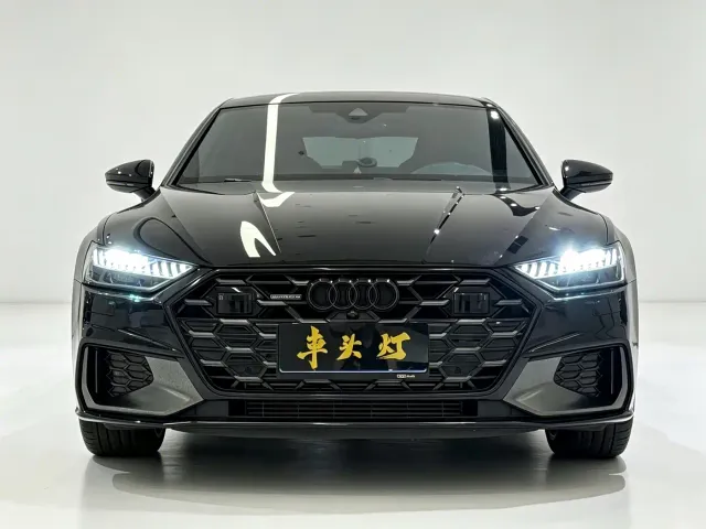 Audi A7L — Фото автомобиля 2