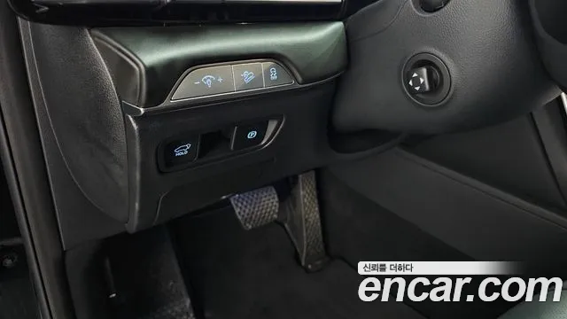 Genesis GV80 — Фото автомобиля 27