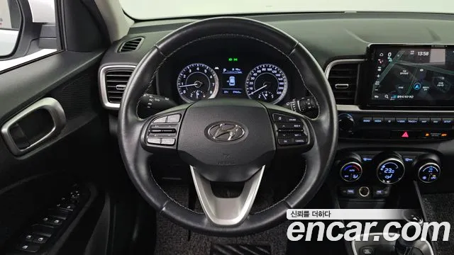 Hyundai Venue — Фото автомобиля 19