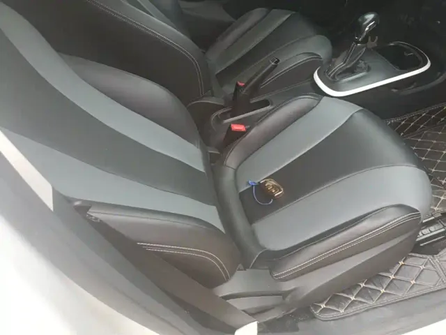 Roewe Clever — Фото автомобиля 24
