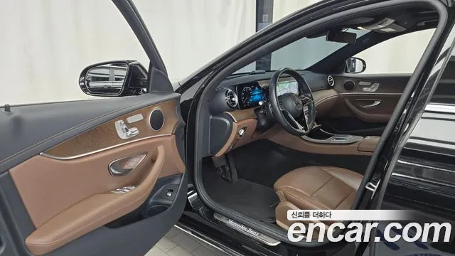 Mercedes-Benz E-Class W213 — Фото автомобиля 15