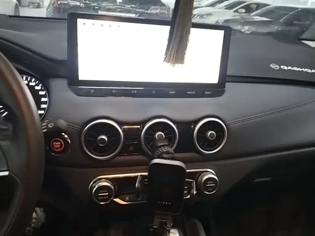 Nissan Qashqai — Фото автомобиля 12