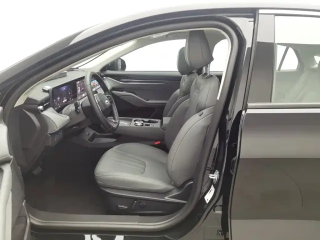 Ford Mondeo — Фото автомобиля 10