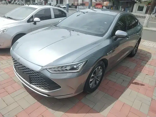 Фотография автомобиля — BYD Qin PLUS