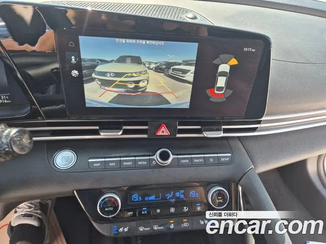 Hyundai AVANTE Avante (CN7) — Фото автомобиля 20