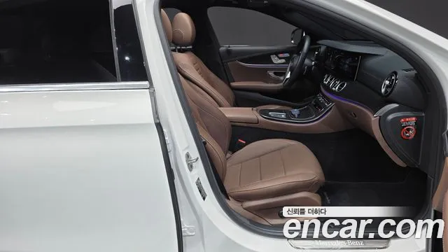 Mercedes-Benz E-Class W213 — Фото автомобиля 16