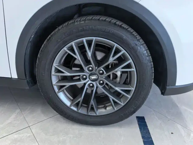 Bestune T55 — Фото автомобиля 6