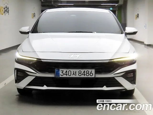 Hyundai Avante — Фото автомобиля 2